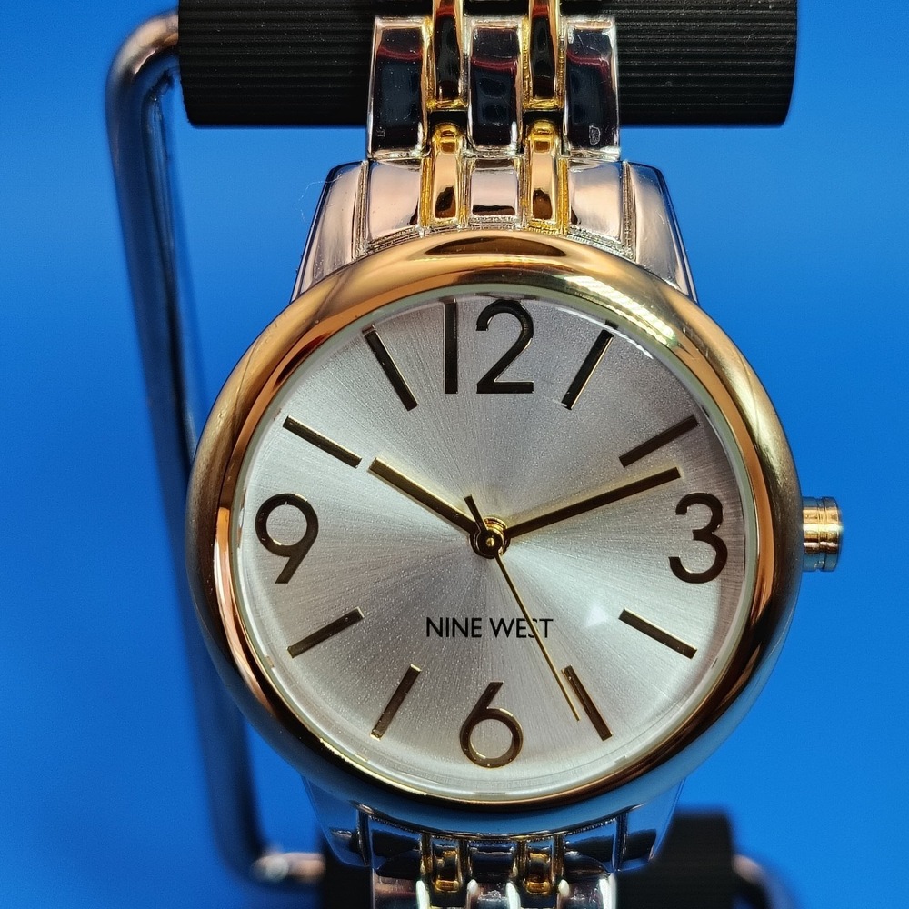 New! Vintage 2010 Nine West Two Tone Women's Quartz Designer Fashion Watch NOS